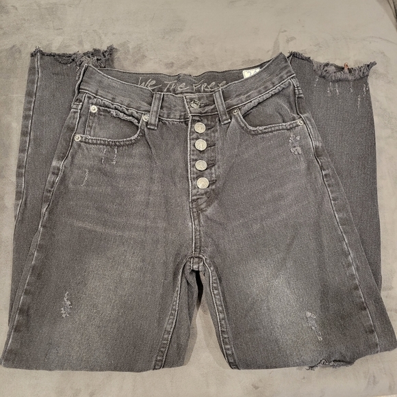 Free People We the Free High Rise Distressed Button Fly Ripped Jeans Sz 24 - Picture 8 of 10
